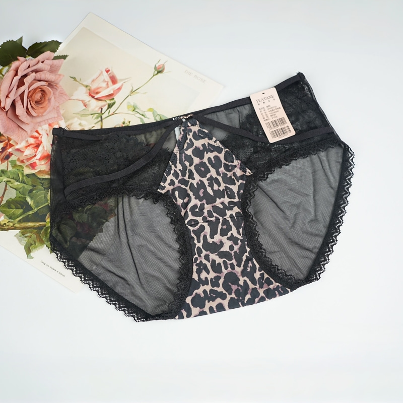 梧桐本色晚酌系列中低腰小平角裤镂空性感设计豹纹小裤WM85230