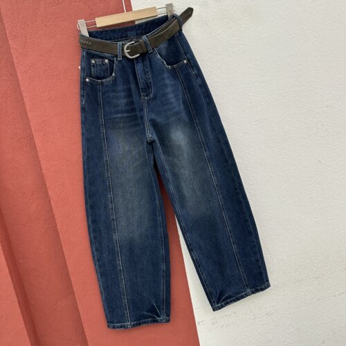 2026秋款FASHION JEANS壹流壹8250牛仔裤女高腰压线刺绣花弯刀裤