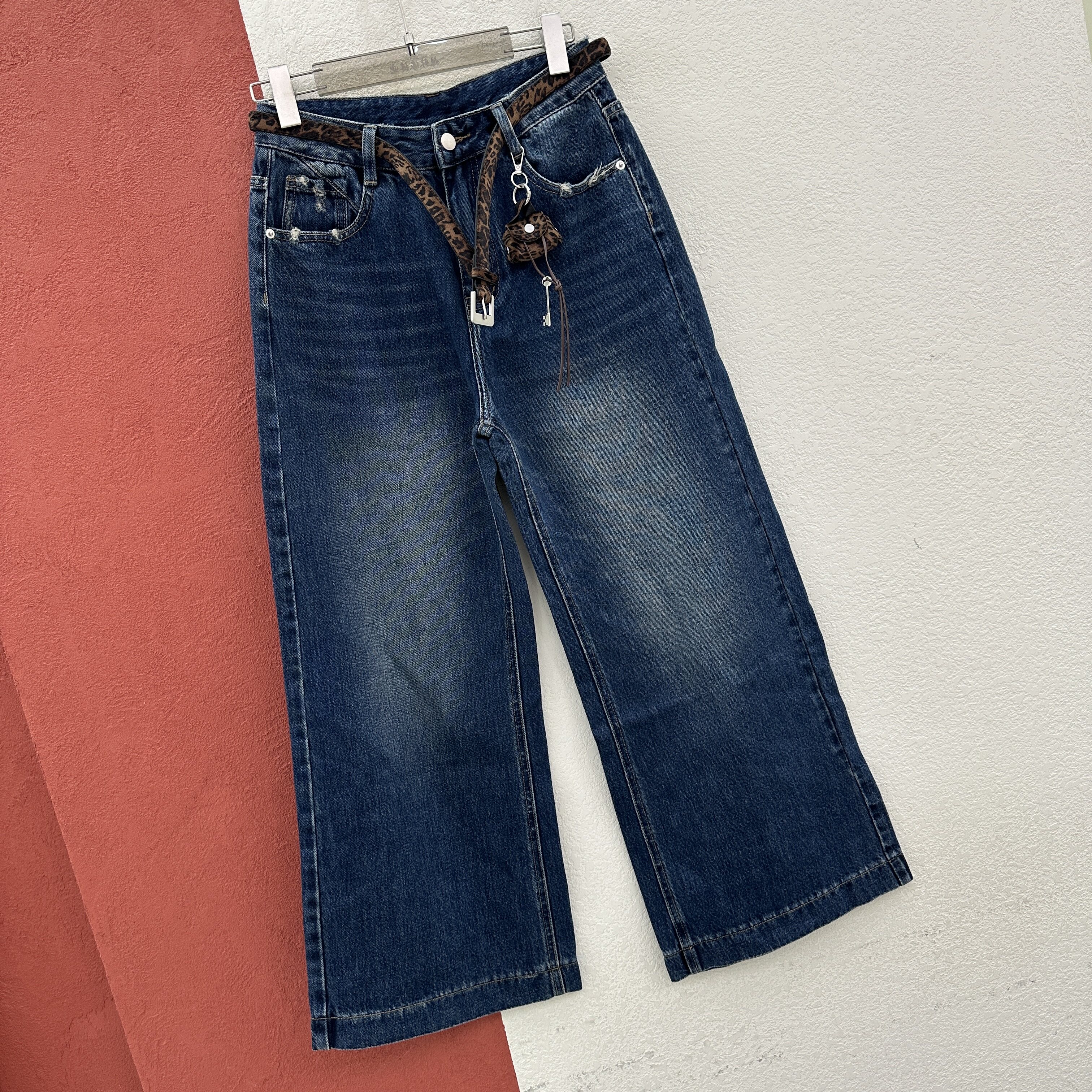 Q FASHION JEANS酷希莱61510宽腿裤欧货显瘦阔腿牛仔裤女秋款筒裤