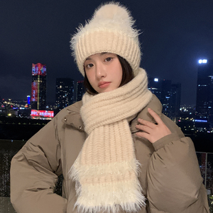 毛绒毛毛帽子围巾两件套护耳帽子女款冬季可爱秋冬天保暖毛线围脖