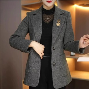 妈妈高端羊毛呢西装大衣春秋新款小个子呢外套女大码显瘦洋气风衣