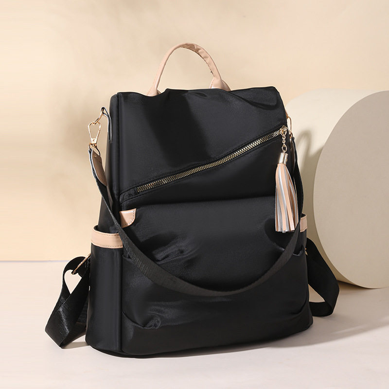 休闲双肩包女大容量轻便旅行外出背包韩版简约学生书包通勤女包包