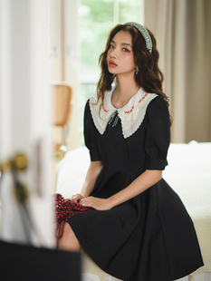 复古减龄气质小黑裙娃娃领收腰显瘦连衣裙女 法式 CAN夏季 新款