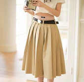 温柔气质名媛风休闲百搭奶咖色撞色小短裤 新款 春季 Forevercan女装