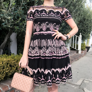 短袖 CAN春装 蕾丝绣花显瘦短款 气质复古时尚 连衣裙洋气 新款