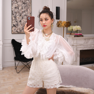 子直筒高腰清新显瘦百搭休闲裤 镂空绣花短裤 女 新款 CAN春季