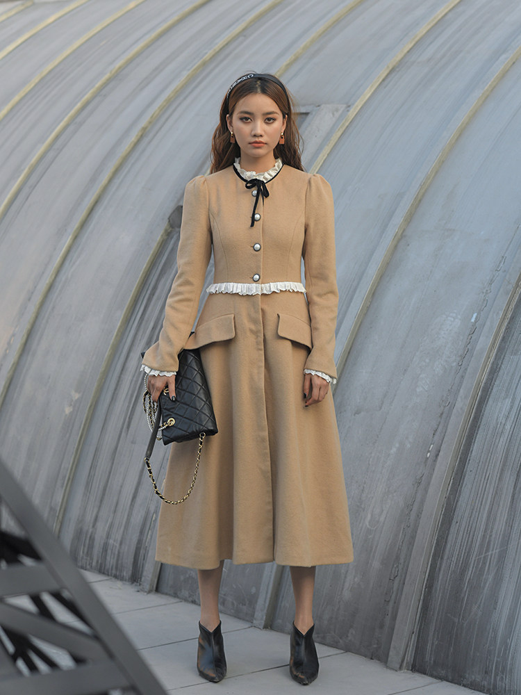 【CAN冬季新品】 法式毛呢外套女拼蕾丝花边装饰中长款呢子大衣