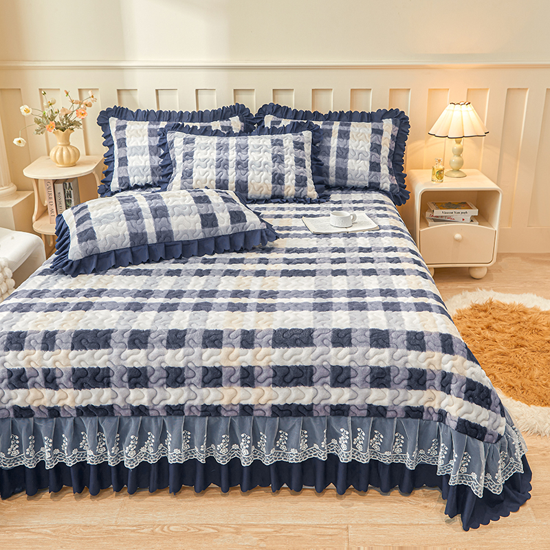 正品蕾丝花边牛奶绒夹棉床盖三件套加棉被盖单件加厚床单保暖床褥
