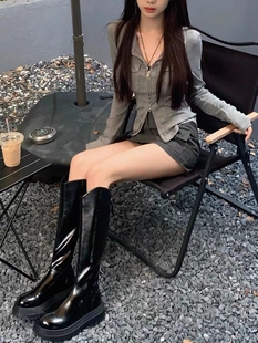 大码胖妹妹灰色高级感外套女春秋冬新款美式修身显瘦开衫纯欲上衣