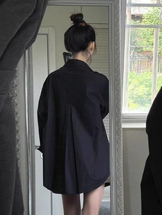 大码胖妹妹冷淡系黑色宽松显瘦衬衫上衣服女春秋款设计感小众衬衣