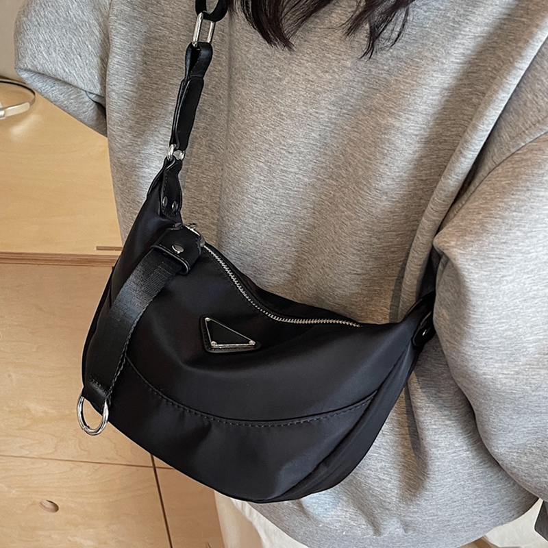 【背部有拉链袋】小众饺子包