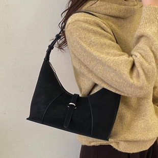 高级感小众设计感腋下斜挎两用包2025新款潮百搭单肩包小包包女款