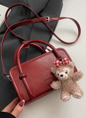 洋气可爱红色包包女款质感斜挎包2025新款潮时尚百搭单肩手拎包