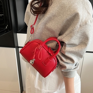 超火小众荔枝纹红色包包女款手拎斜挎包2025新款时尚ins保龄球