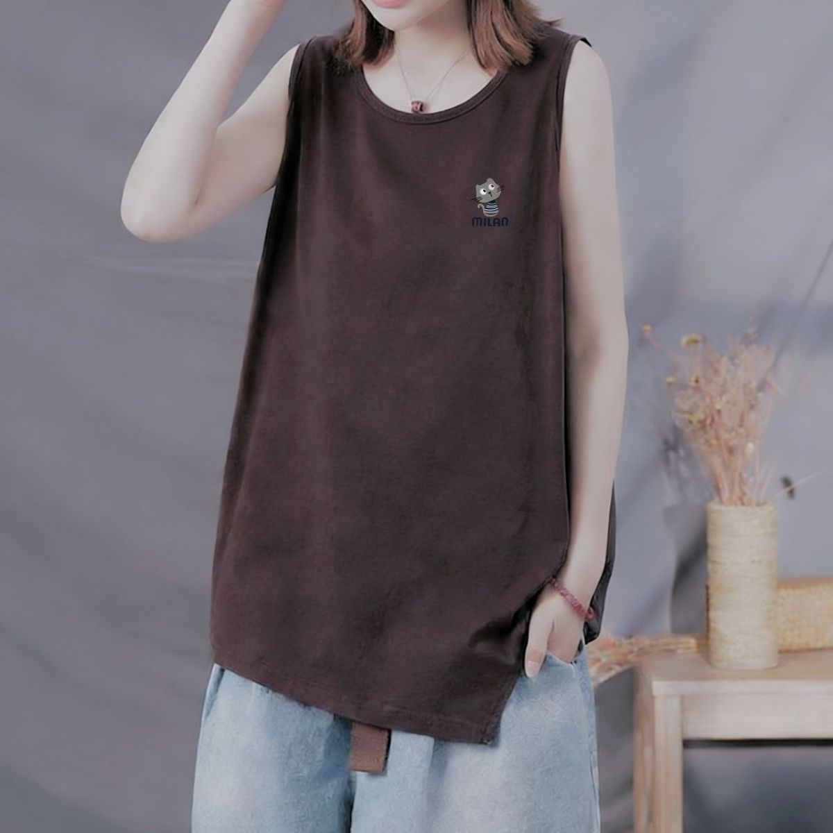 纯棉宽松显瘦圆领不规则女背心