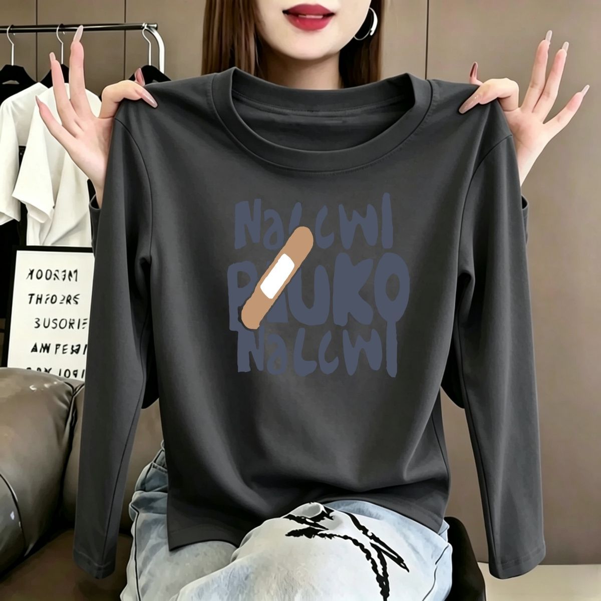 100%棉圆领长袖女T恤简约