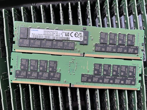 三星原装 M393A4K40DB3-CWE 服务器内存条DDR4 32G 3200A ECC REG