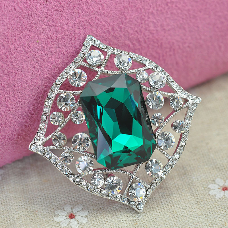 38包邮 韩版时尚祖母绿水晶胸针 大宝石毛呢大衣胸花西装外套配饰