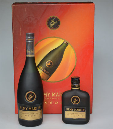 老洋酒收藏00年代法国人头马vsop干邑白兰地700ml+200ml旧版礼盒