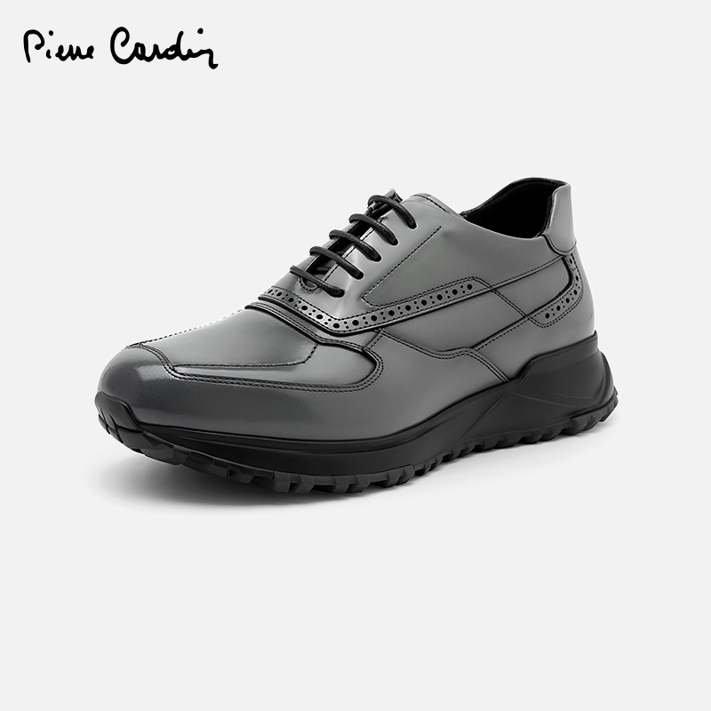 PierreCardin轻底雕花休闲鞋