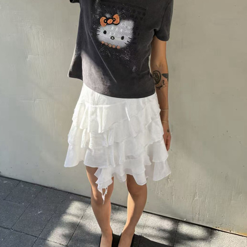 W327.-夏上新复古炒色做旧hellokitty刺绣短袖T恤59583