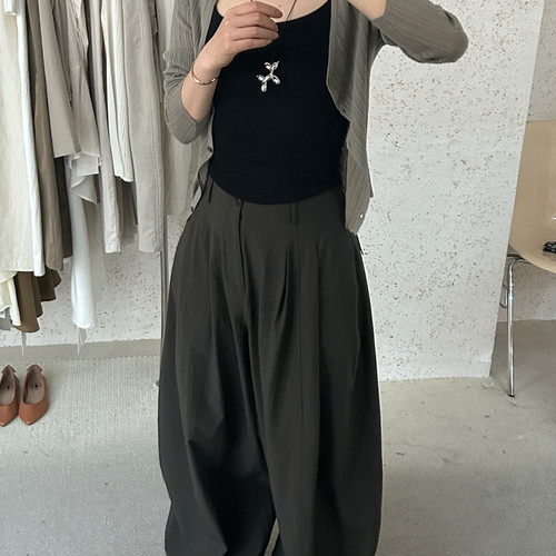 Hand made-26夏上新韩系慵懒V领修身纯色长袖针织开衫655660