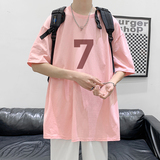 粉红色