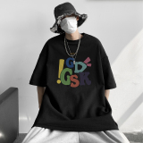 黑色