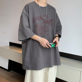 深灰色