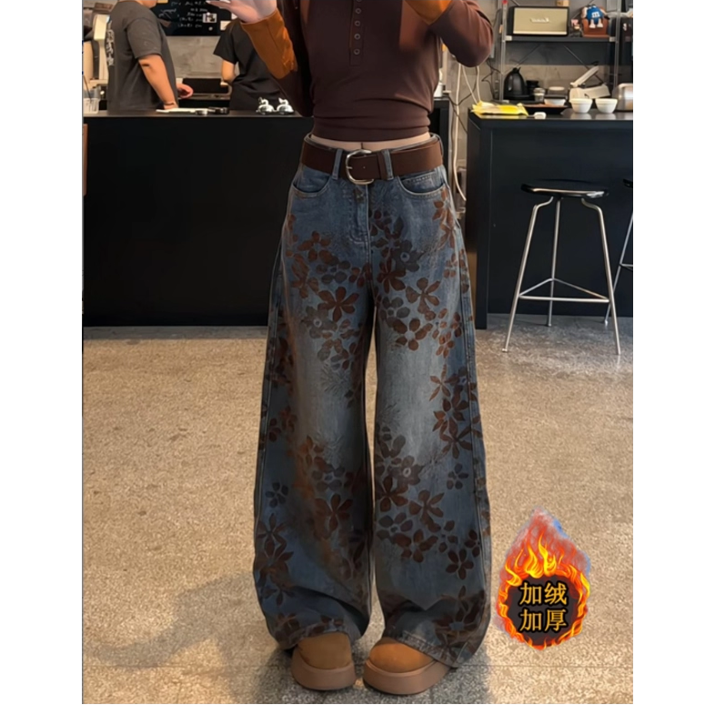 超好看植绒提花设计感加绒弯刀阔腿牛仔裤女秋冬新款宽松时尚裤子