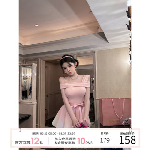 小众时尚 气质性感法式 连衣裙E25Q10539 热恋香氛 天鹅er