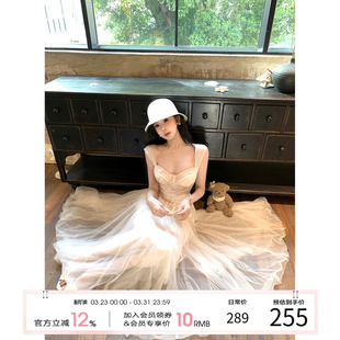 蕾丝拼接长裙网纱裙子 吊带连衣裙女2026早春新款 项天鹅er 法式