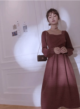 秋冬新款优雅时髦千鸟格连衣裙女设计感小众拼接温柔风长裙07051