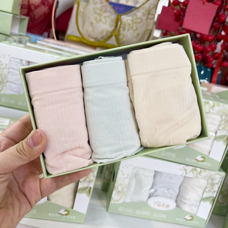 新款内裤3003女莫代尔三角裤蚕柔裤中高腰收腹提臀舒适无痕内裤女,女士内衣/男士内衣/家居服,女三角裤,淘宝优惠券,粉丝福利购,淘宝优惠卷