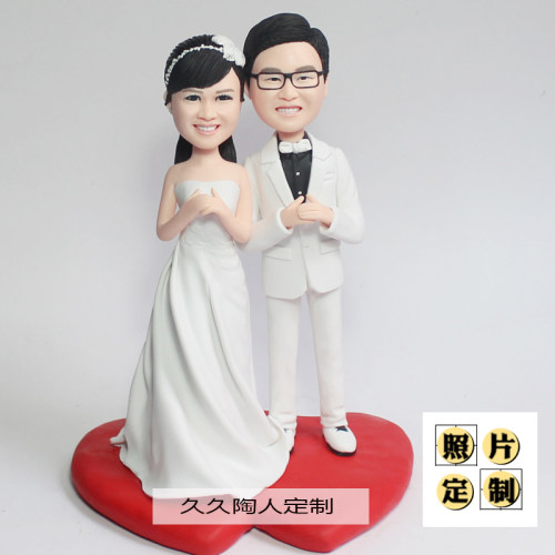 定制软陶新人婚礼公仔摆件