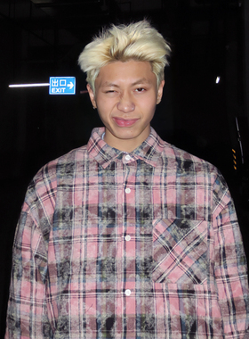 Rolling money格纹长袖粉色衬衫男女宽松刺绣美式格子衬衣情侣潮