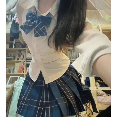 春季盐系甜辣风少女穿搭炸街学院风纯欲jk制服衬衫裙子两件套装女