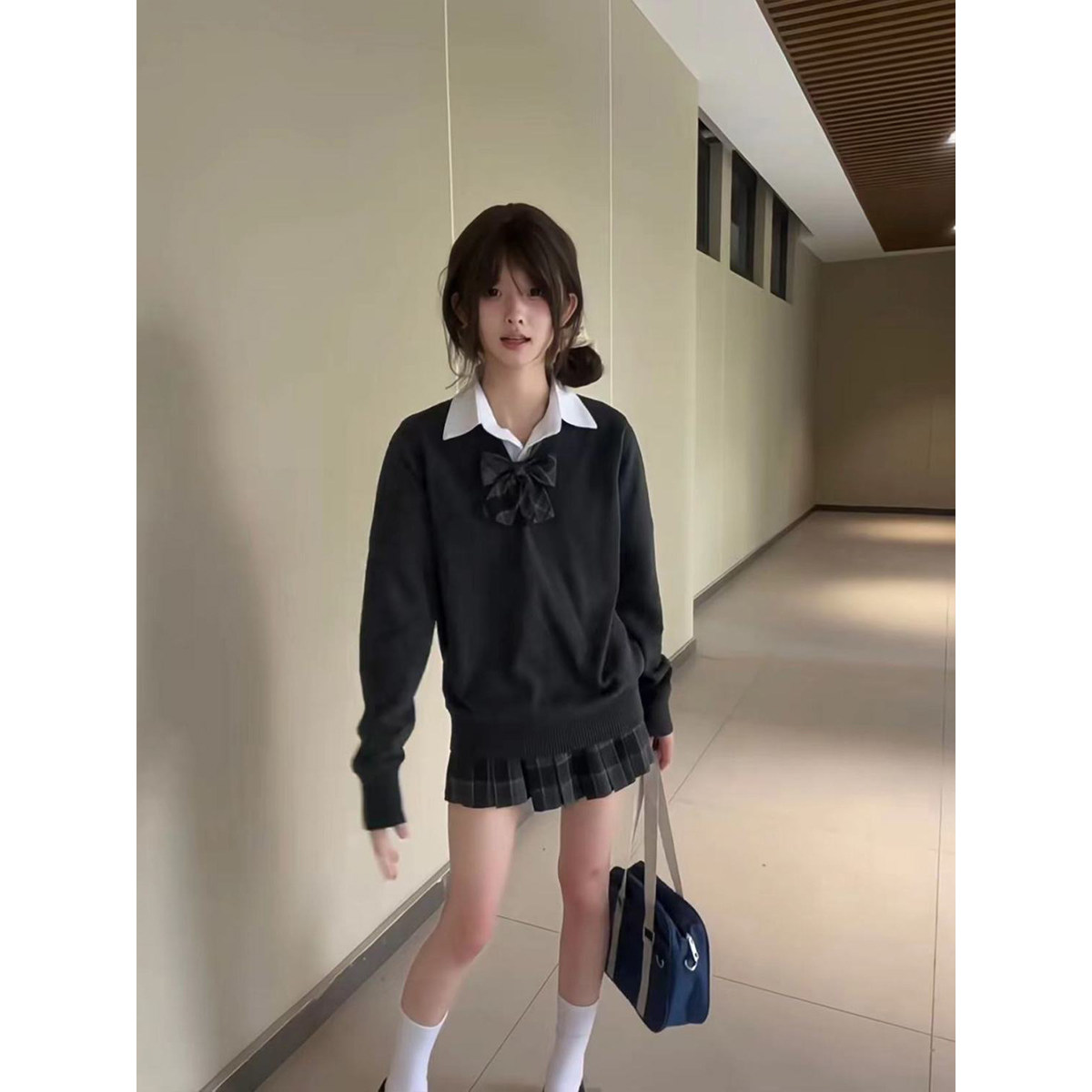 JK制服套装女学生针织衫毛衣秋冬款日系学院风套头上衣格裙一整套