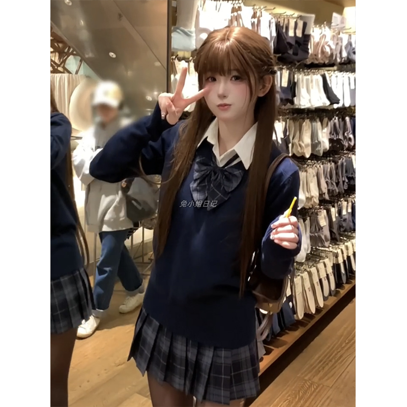 学院风JK制服女装学生日系针织衫套头V领毛衣秋冬新款短格裙套装