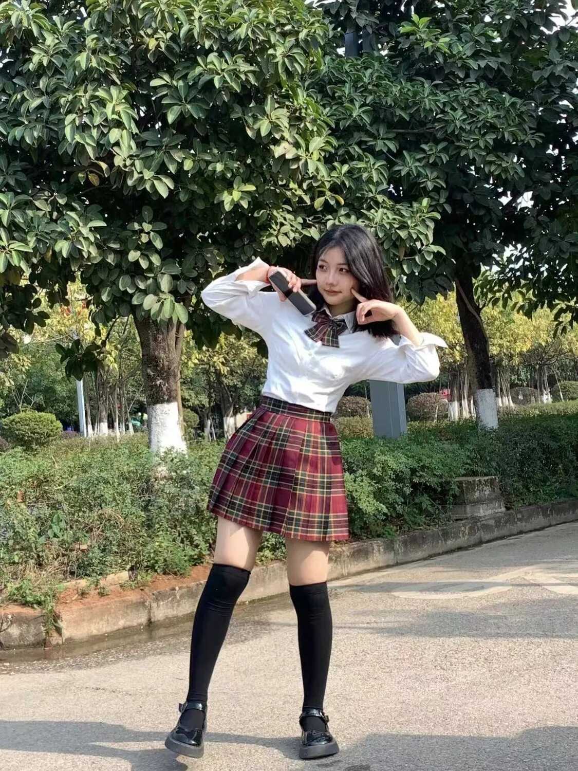 JK制服纯欲紧身收腰衬衫辣妹上衣