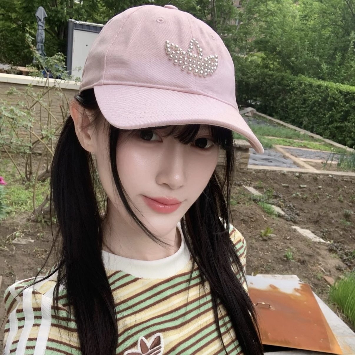 阿迪达斯三叶草粉色休闲鸭舌帽
