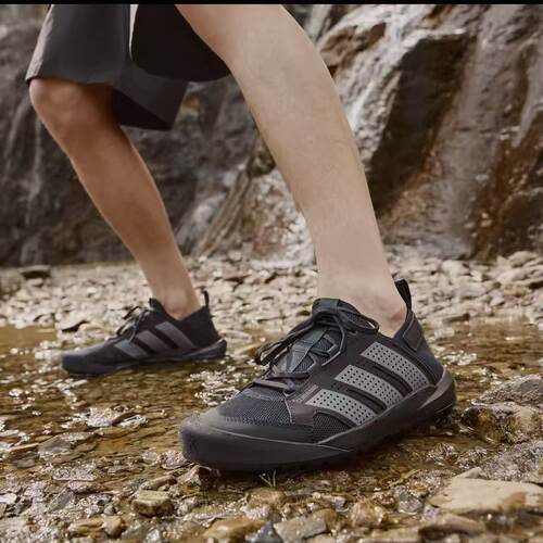 adidas夏季男女鞋登山徒步涉水鞋