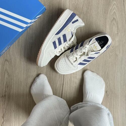 Adidas阿迪达斯三叶草男女休闲鞋
