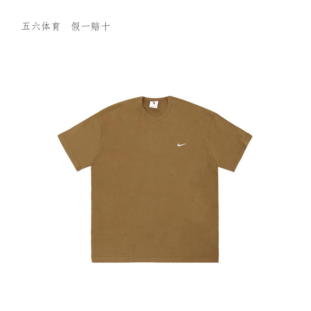 耐克Nike Lab Solo Swoosh 男女圆领休闲运动短袖T恤 DA0321-270 运动服/休闲服装 运动T恤 原图主图