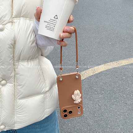 卡哇伊毛绒歪头小熊熊迷你小公仔适用opporeno15手机壳findx9Pro手拎绳findx8x7全包边reno13硅胶a5新款k12套