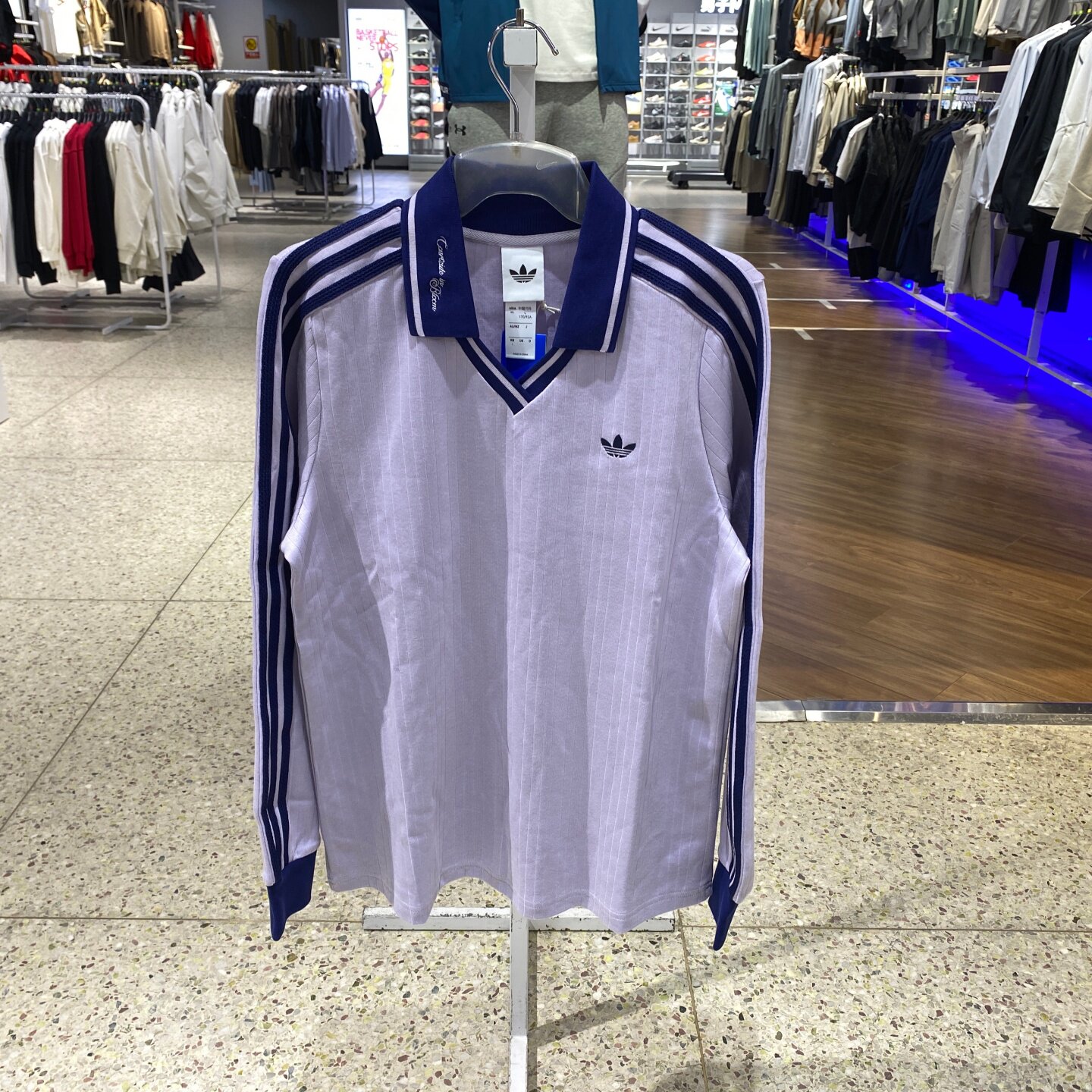 Adidas阿迪达斯三叶草女三条纹V领针织衫运动长袖POLO衫T恤KY5733