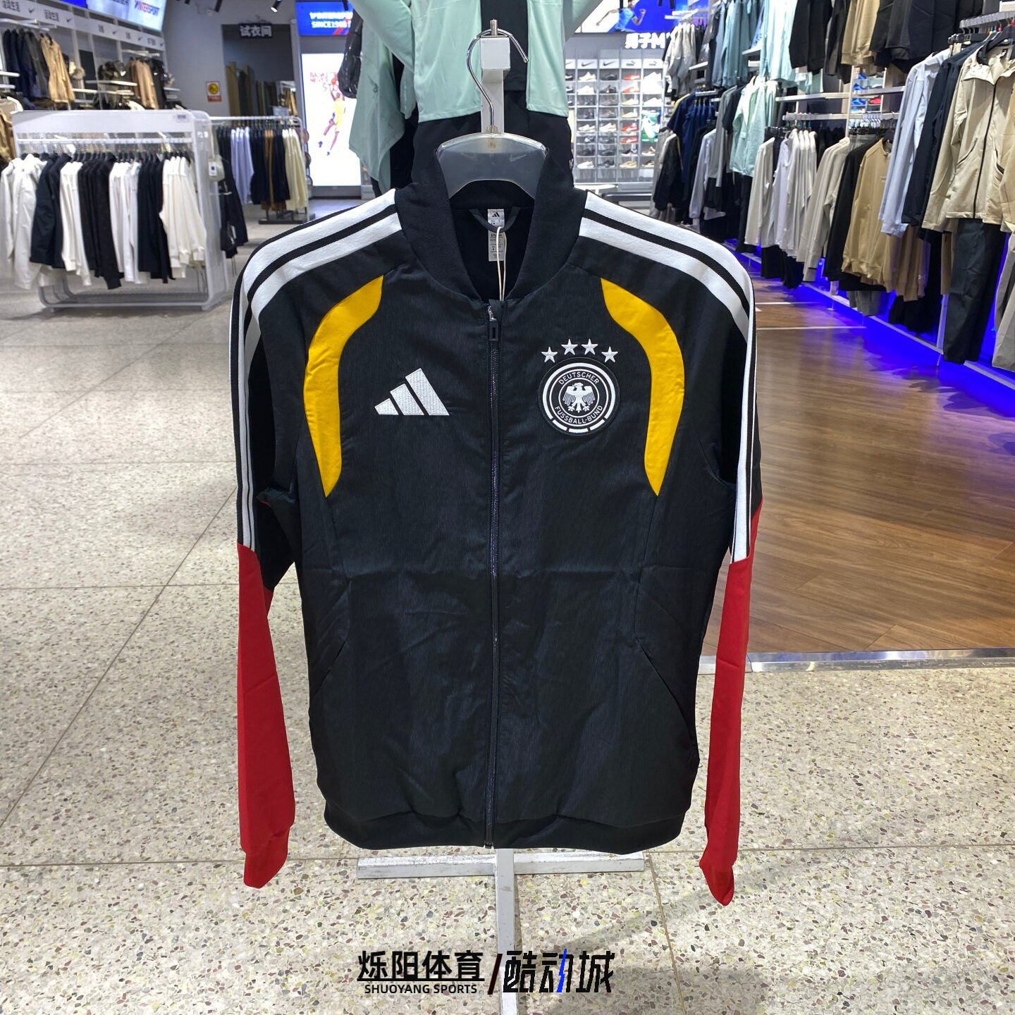 Adidas阿迪达斯2026世界杯德国队足球休闲文化修身夹克外套KB4476