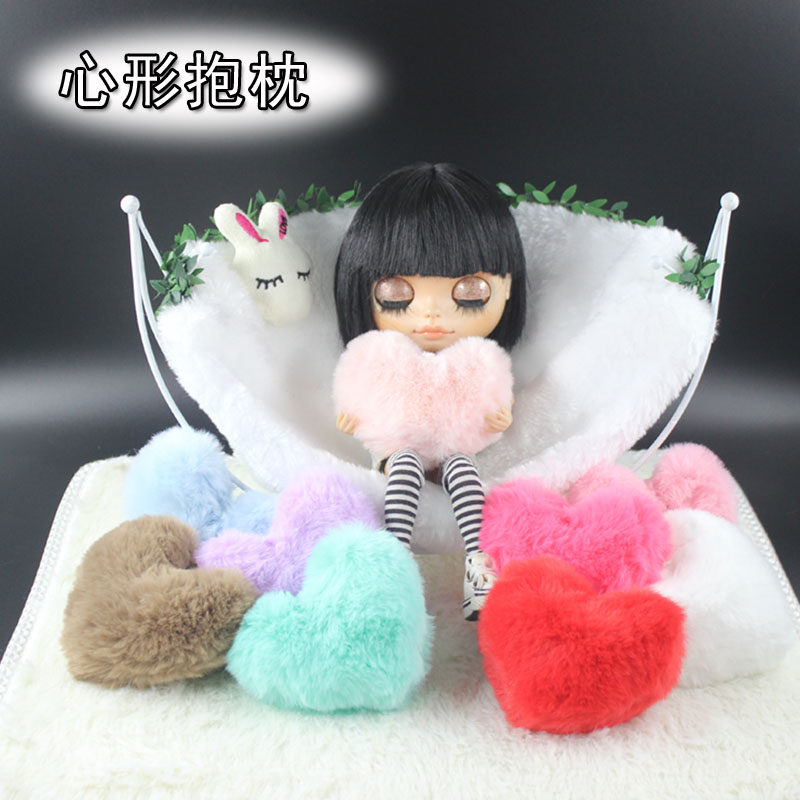 blythe娃娃迷你心形抱枕