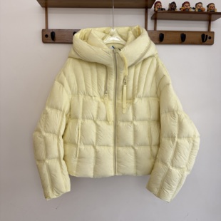90白鸭绒羽绒服女2025冬季新款泡芙感小方格连帽时尚保暖加厚外套