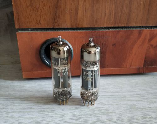 荷兰原装 SQ级别 E80CC 直代ECC82/12AU7推动管之王